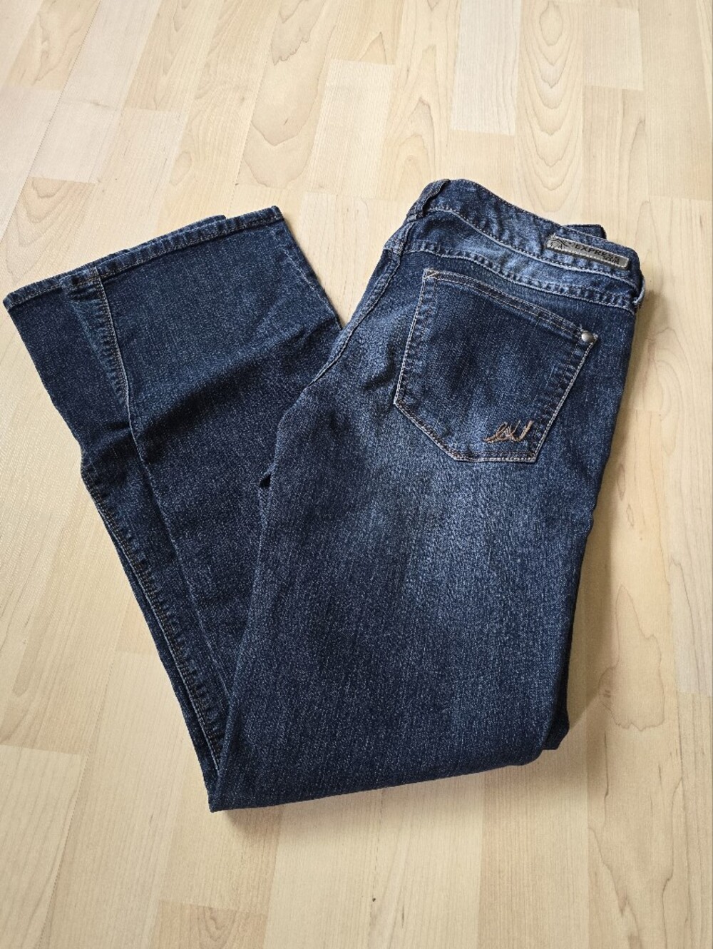 Express Barelt Boot Low Rise Jeans Size 8 Short